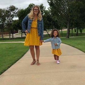 Meet your Posher, Abbey